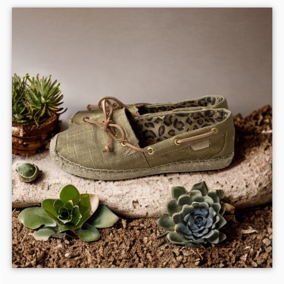 Sperry Top Sider Womens Katama Metallic
Linen Shoes-Sz7.5-EUC 🎁🎄😍 - Picture 2 of 11